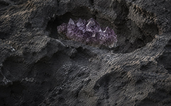 Amethyst stone image for the L&H Atelier Stone Library jewelry guide