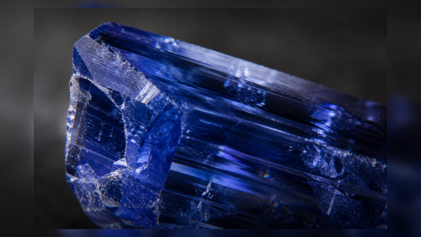 Benitoite raw stone editorial image for the L&H Atelier Stone Library
